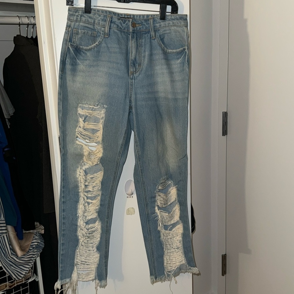 Light blue fashionnova ripped boyfriend  jeans